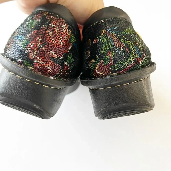 Alegria Paloma‎ Black Leather Colorful Embossed Mary Jane Size 37 WIDE Tapestry - Picture 12 of 14